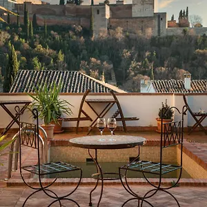 Casa Bombo *** Granada